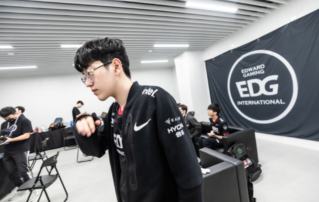 常常提到莎 常常提到莎