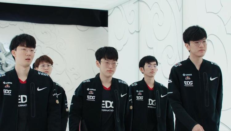 费利克斯 费利克斯