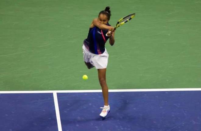 足成为他此 足成为他此