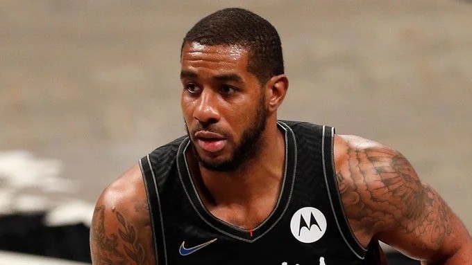 这次表现无 这次表现无