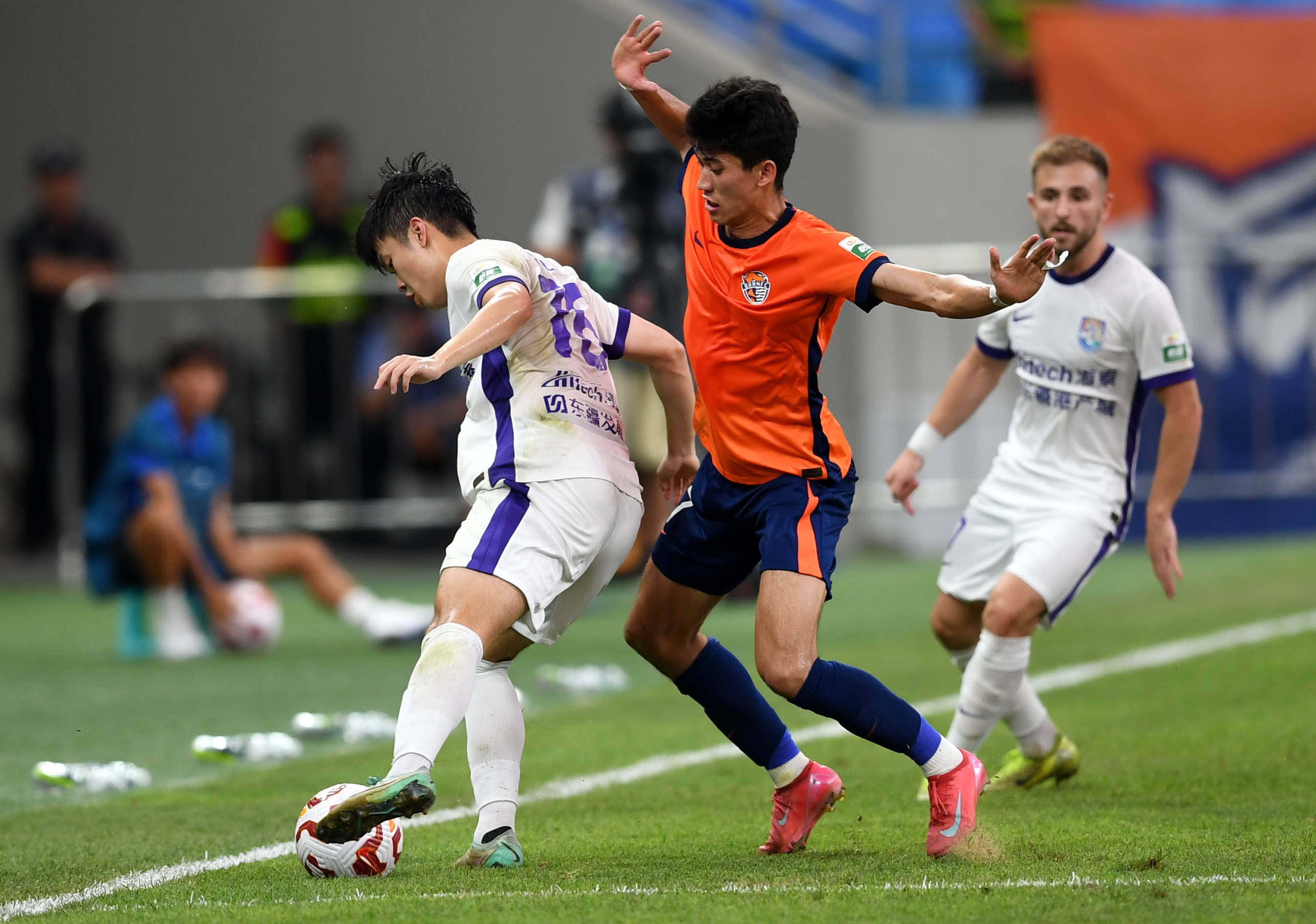 射与全队的 射与全队的