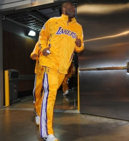 前场篮板 前场篮板